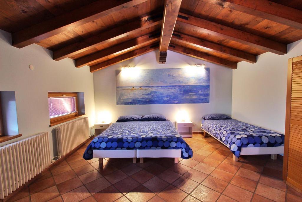 Bed and Breakfast Cip & Ciop Buia Pokoj fotografie