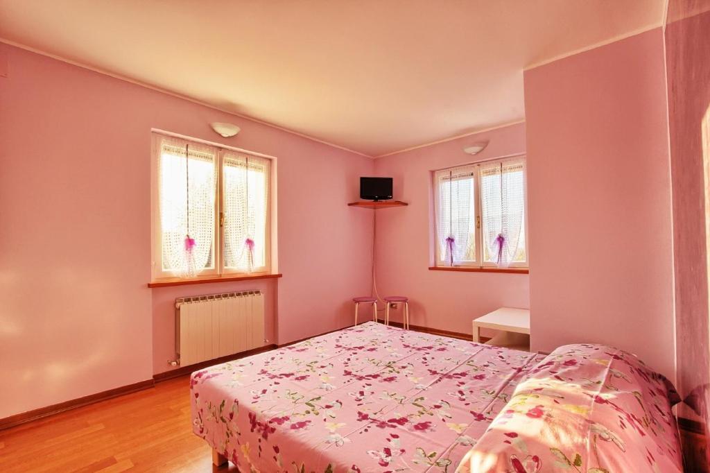 Bed and Breakfast Cip & Ciop Buia Pokoj fotografie